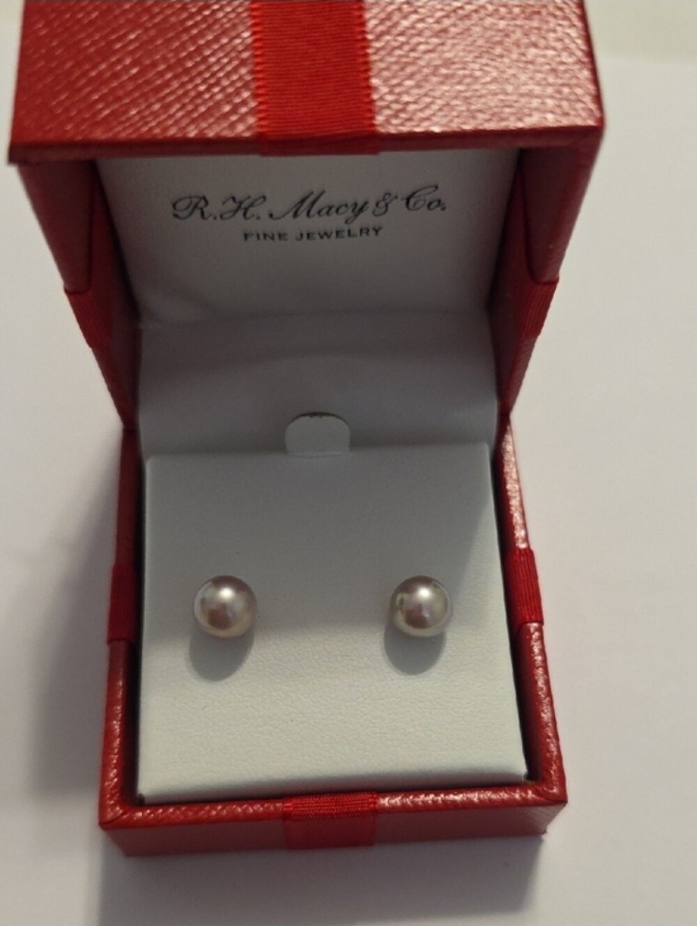 14kt Belle de Mere Cultured Freshwater Pearl Stud Earrings - Picture 12 of 12